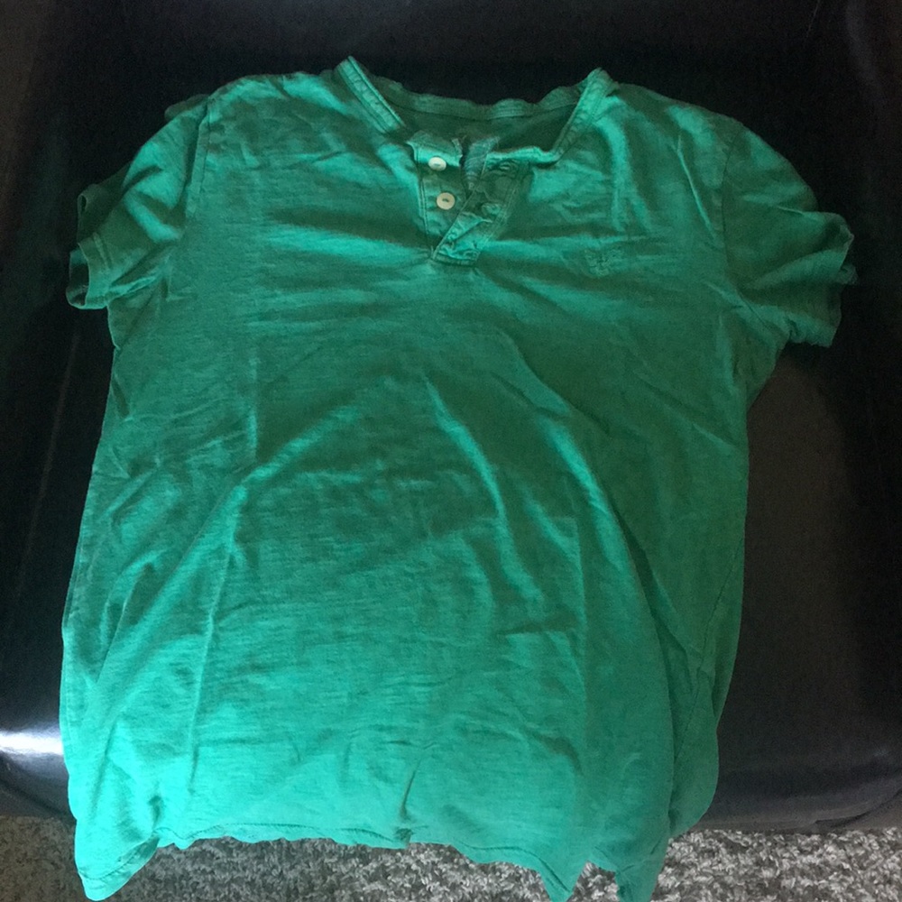 American Eagle Henley T-shirt - S